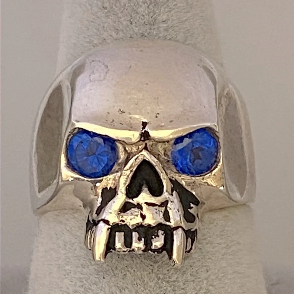 11.75 size 925 sterling silver biker skull ring blue cz stone